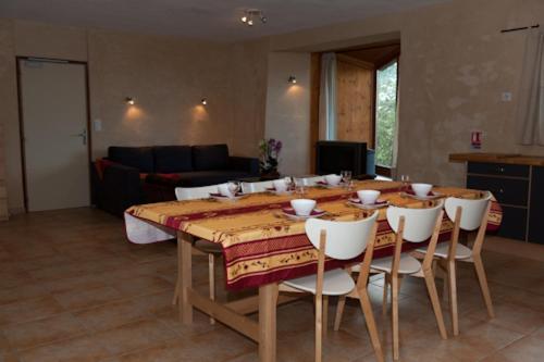 Domaine Bellelauze Hotell Bouriège Rum bild